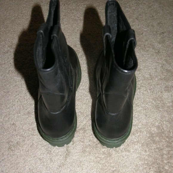 Balenciaga Black Leather Engineer Ankle Boots Size 8 NWB - Picture 7 of 10